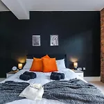 Stylish Central Apartment, Sleeps 4, Smart Tv, Next To Deansgate